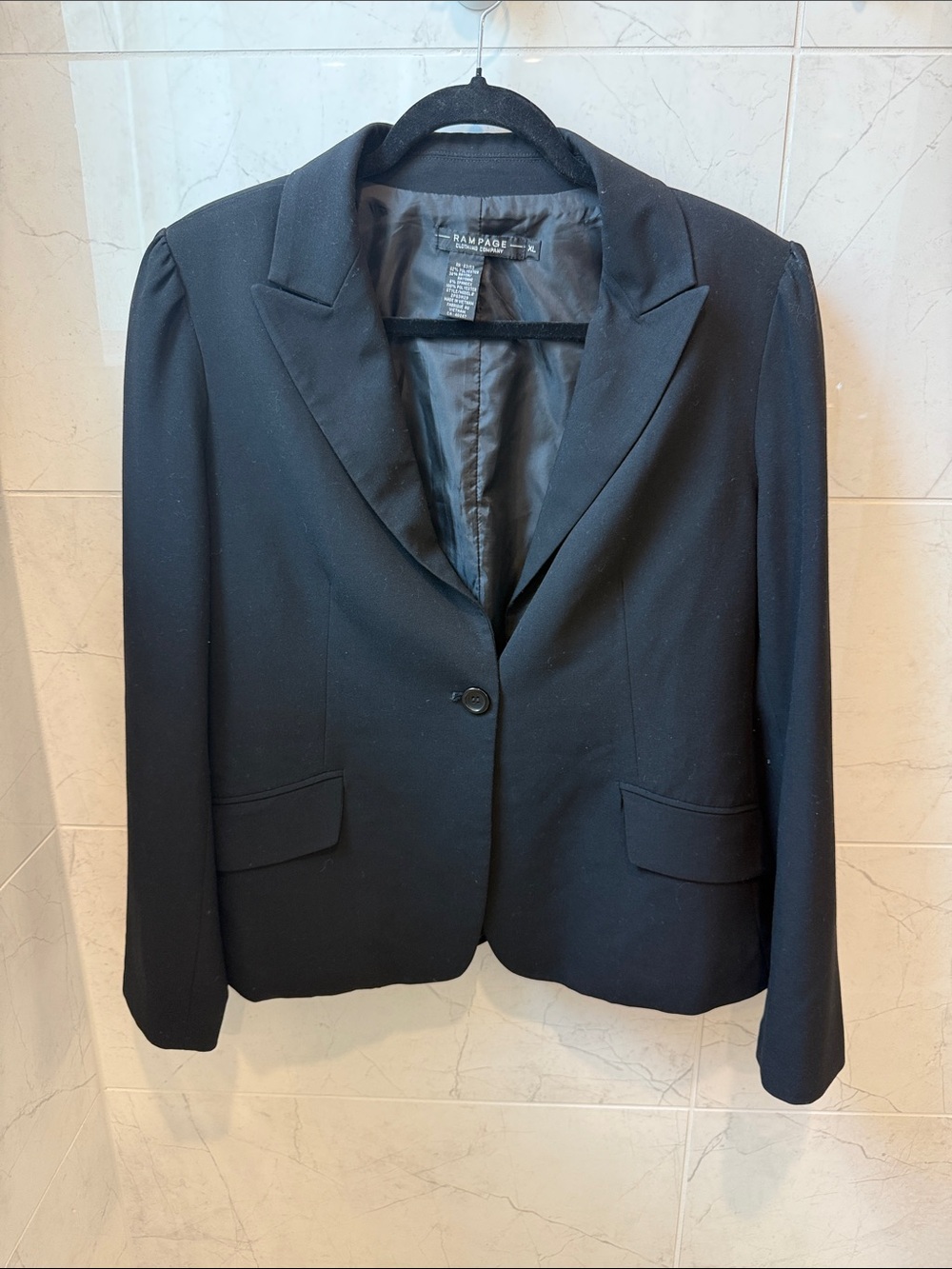 Rampage Black Single-Button Notched Lapel Blazer Jacket